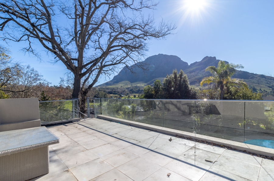 4 Bedroom Property for Sale in Stellenbosch Farms Western Cape